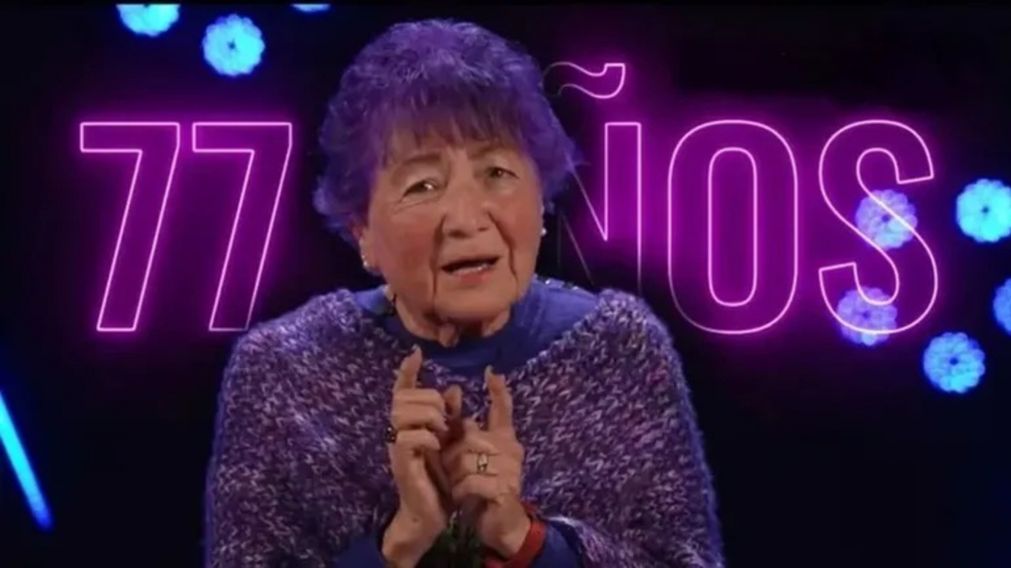 Mónica, participante de "Gran Hermano Chile", dijo una frase y se la relacionó con Romina Uhrig.