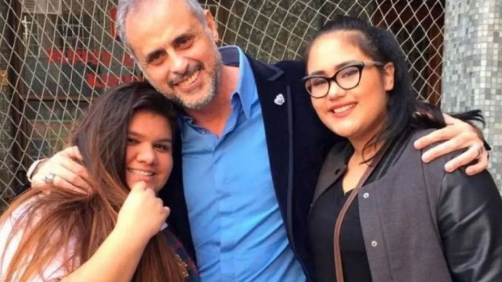 Rocío se cansó de su hermana, More Rial, y le pondrá un "bozal legal".