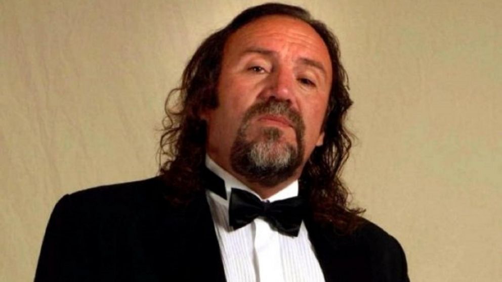 El presente de Cacho Garay.