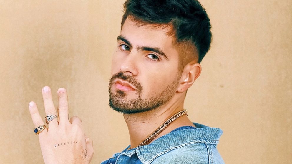 La terror�fica experiencia de Fer V�zquez con el regalo de una fan.