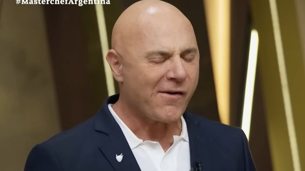 German Martitegui asqueado con la comida que probó