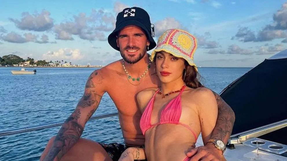 Tini Stoessel y Rodrigo De Paul