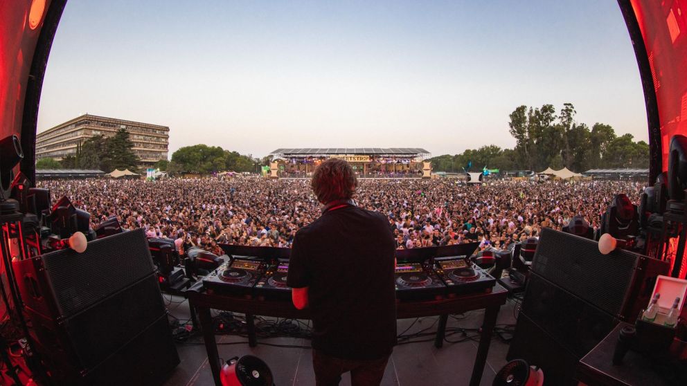 Hernán Cattaneo desplegó su magia en la nueva edición de "SunsetStrip" Buenos Aires