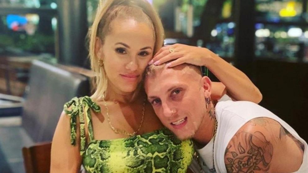 El Polaco y Barby Silenzi recomponen su relación en Villa Carlos Paz.