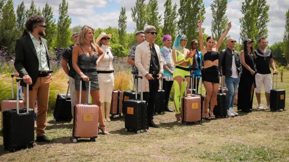 Romance e infidelidad en "El Hotel de los Famosos 2".