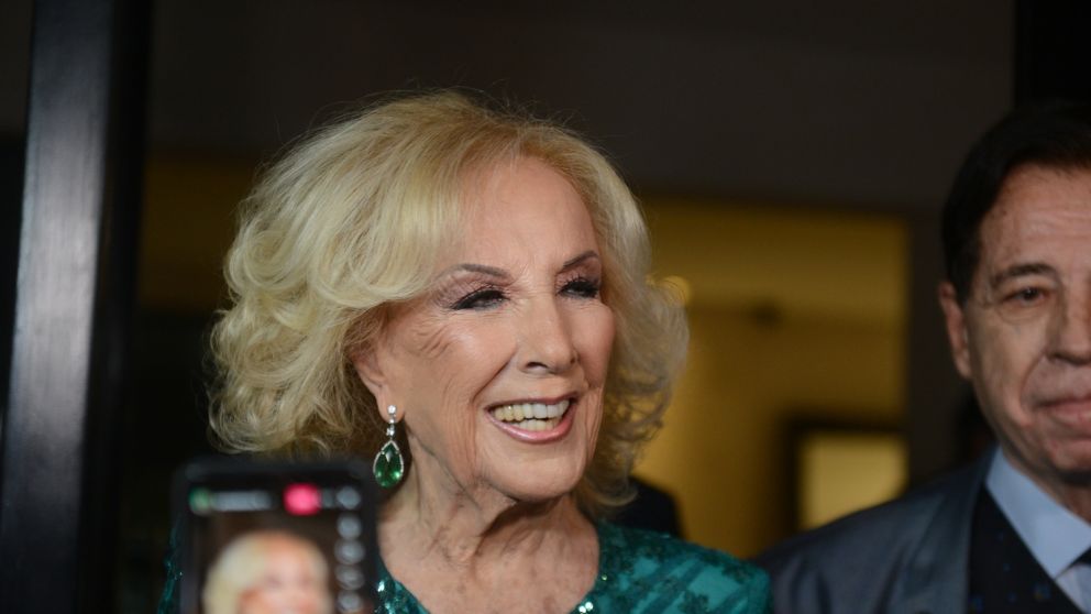 Mirtha Legrand enfrenta horas claves para su regreso a la televisión.