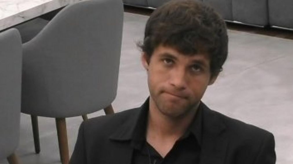 Agustín de "Gran Hermano 2022" y la polémica advertencia sobre fotos íntimas de mujeres.