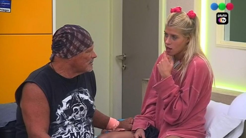 Alfa de Gran Hermano sigue buscando a Camila a pesar de la diferencia de edad.