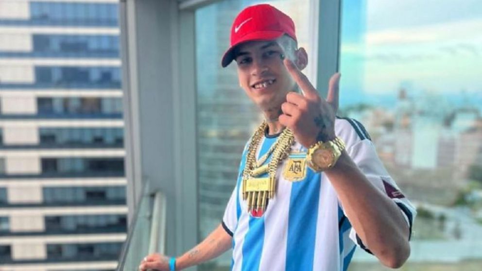 L-Gante compr� una Ferrari a un precio millonario y hay misterio por c�mo consigui� los d�lares.