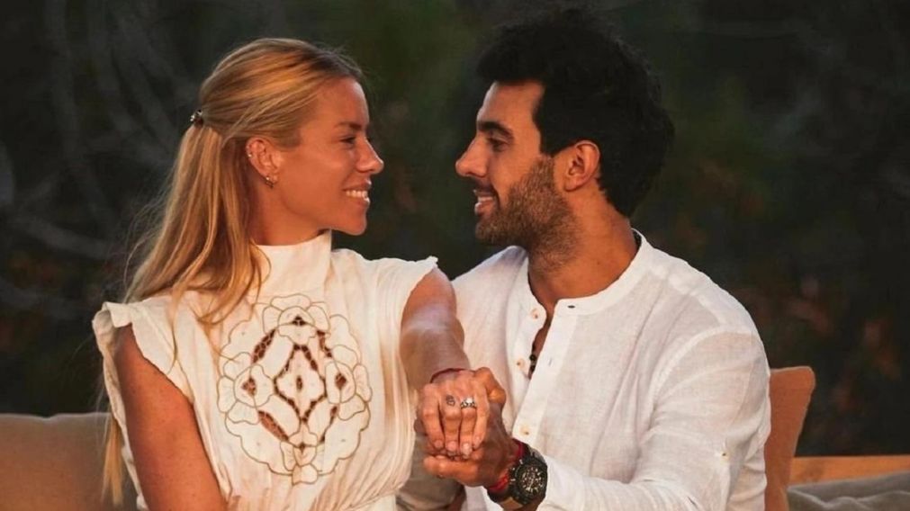 Nicole Neumann comienza a preparar su boda junto a Manu Urcera.