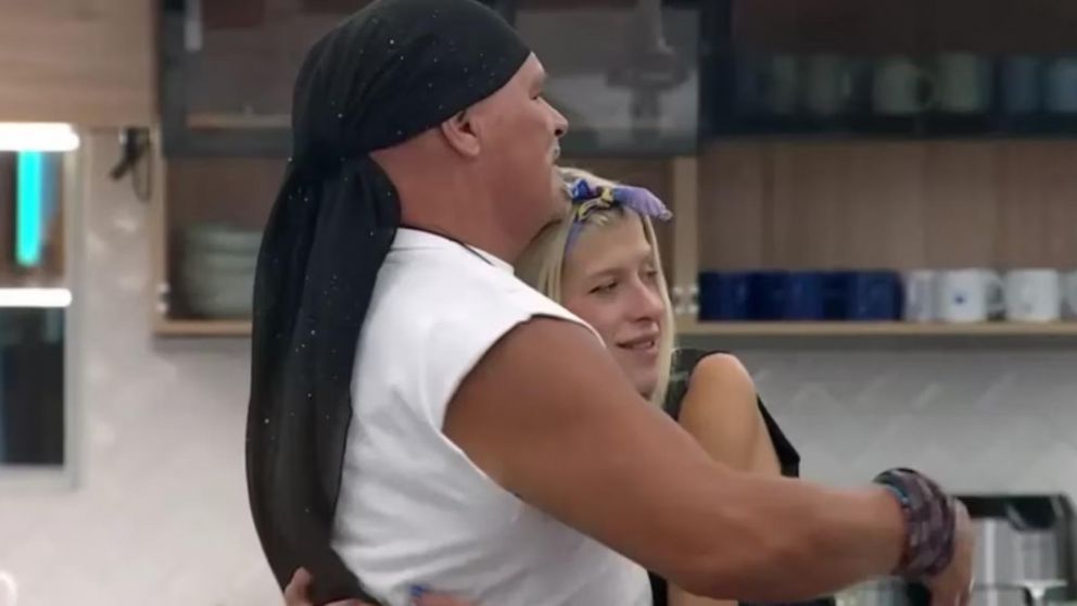 Los internautas sospechan que la producción de "GH" busca proteger a Alfa.