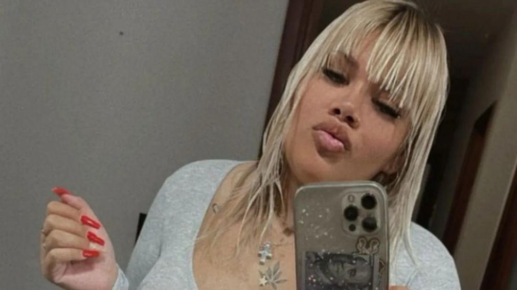 More Rial aseguró que está soltera y pidió "amor" en las redes sociales.