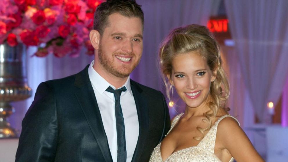 Luisana Lopilato llegó con Michael Bublé y toda su familia a la Argentina.
