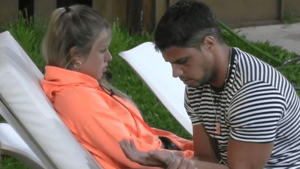 Conejo de Gran Hermano tuvo otra ins�lita escena de celos con Coti por otro participante.