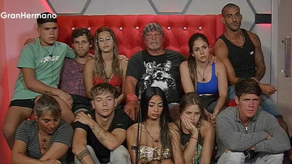 Aumentan los rumores ante la posible existencia de un celular en "Gran Hermano 2022"