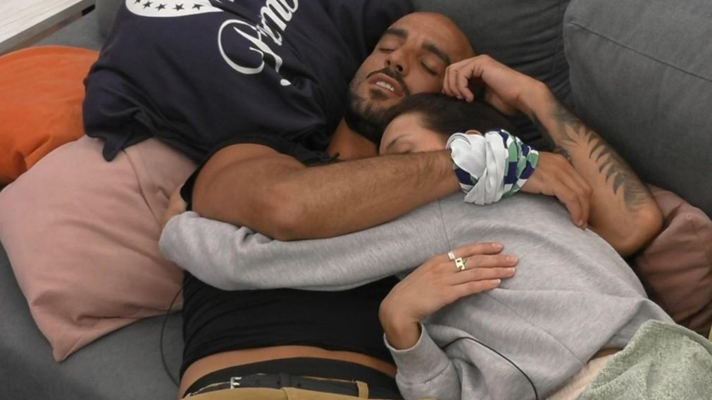 Luego de una fuerte pelea, Juliana y Maxi de "Gran Hermano" se reconciliaron.