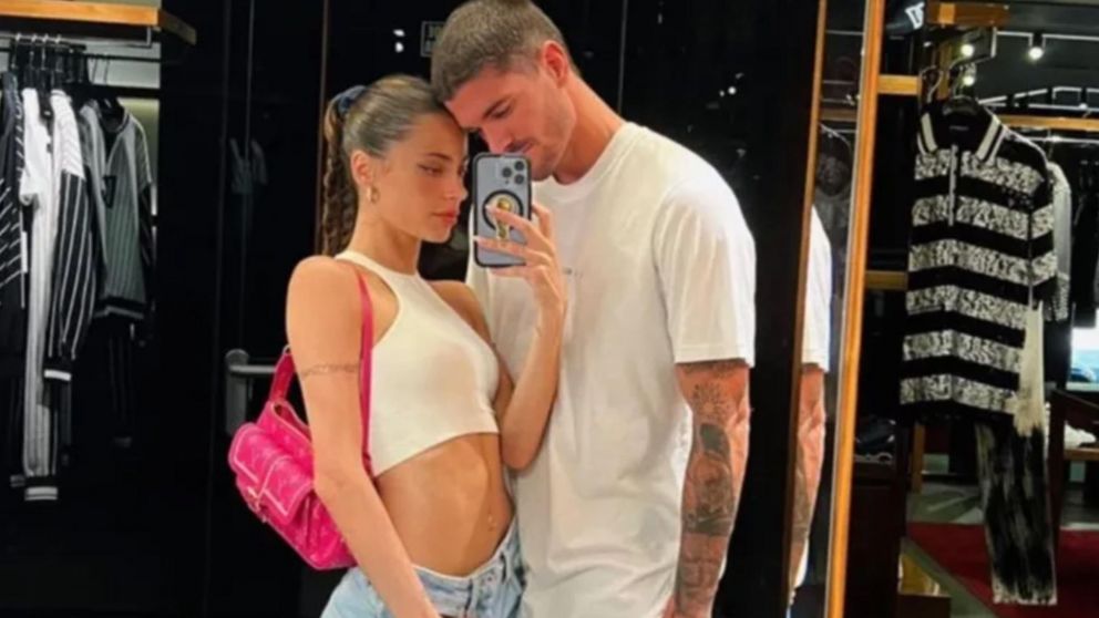 Aseguran que el encuentro de Tini Stoessel y Rodrigo de Paul estuvo "armado"
