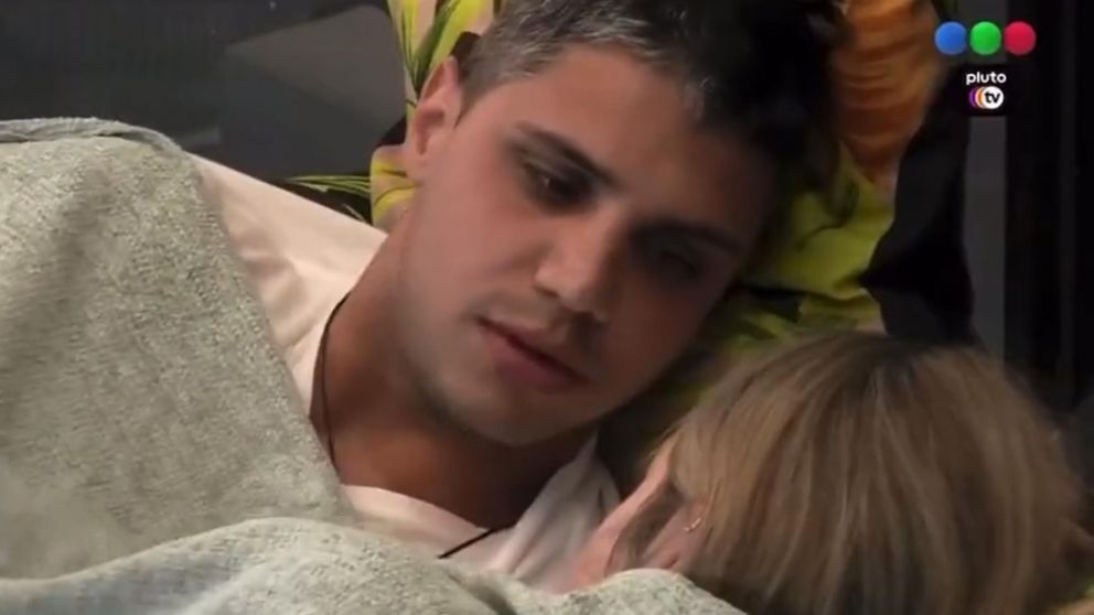 Conejo se confundió y llamó a Coti por otro nombre.