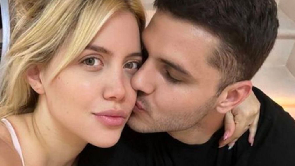 Wanda Nara y Mauro Icardi, con un contrato de por medio.