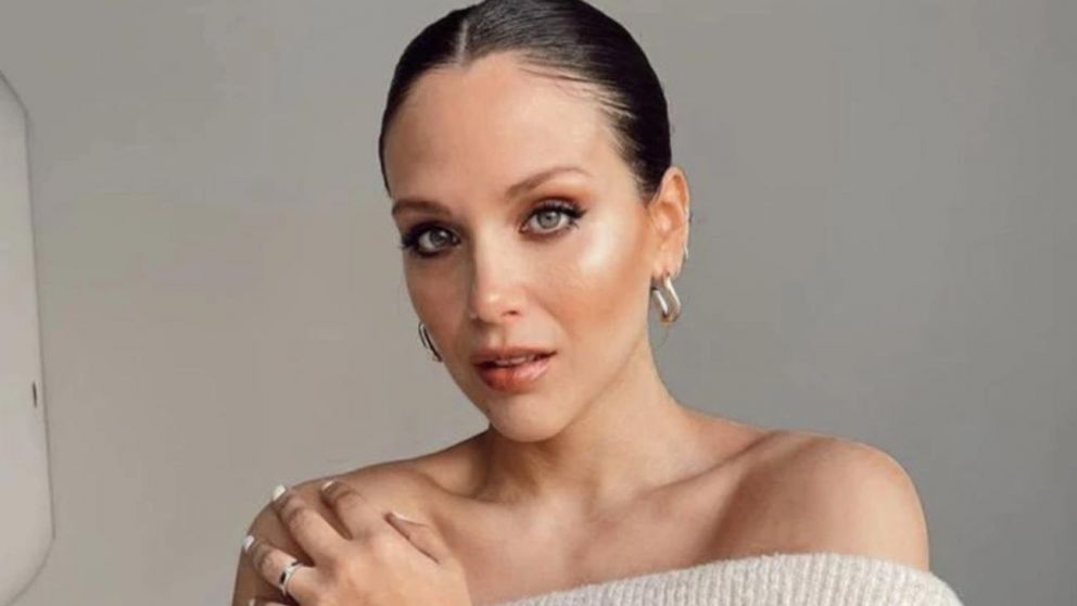 Barbie Vélez mostró su pancita en sus redes sociales.