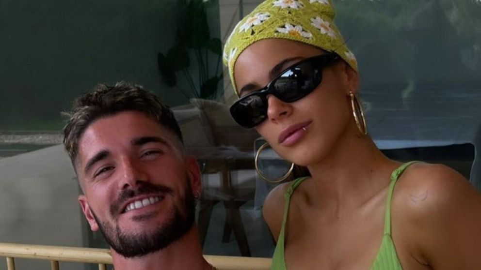 Tini Stoessel y Rodrigo de Paul se mostraron juntos en la entrega de Premios Billboard.