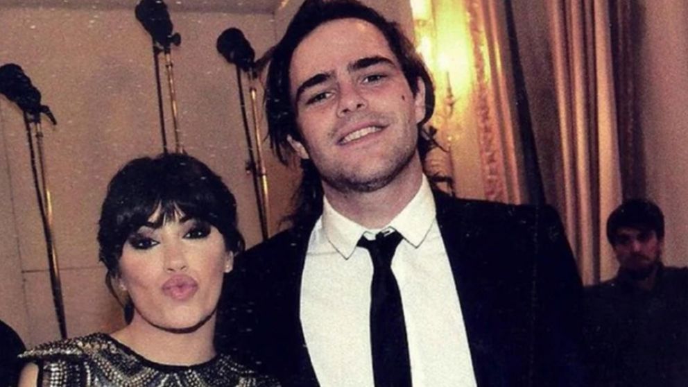 ¿Nació el amor nuevamente entre Lali Epsósito y Peter Lanzani?