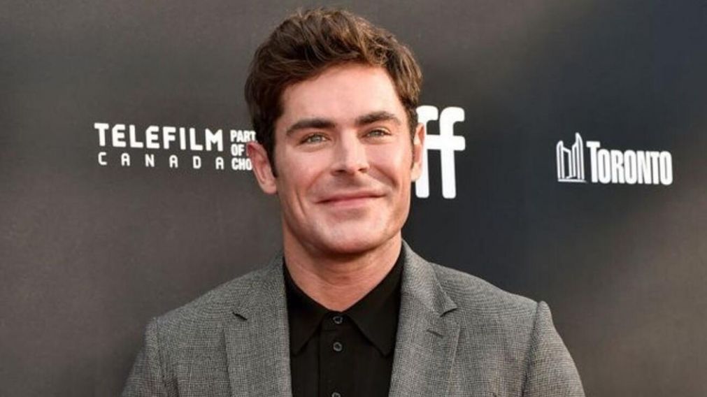 Zac Efron se refirió a sus cambios físicos.