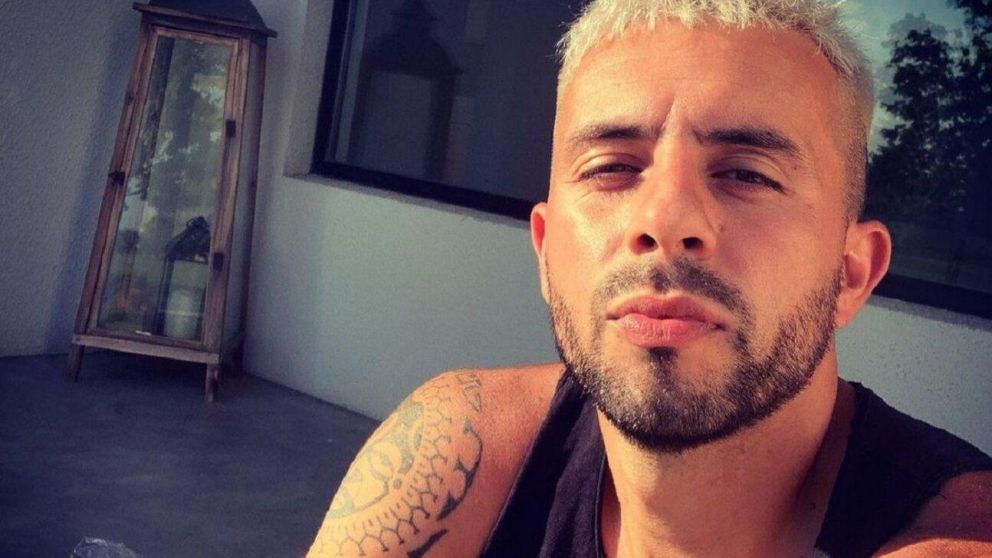 Mat�as Defederico emocionado tras el alta de su hija.