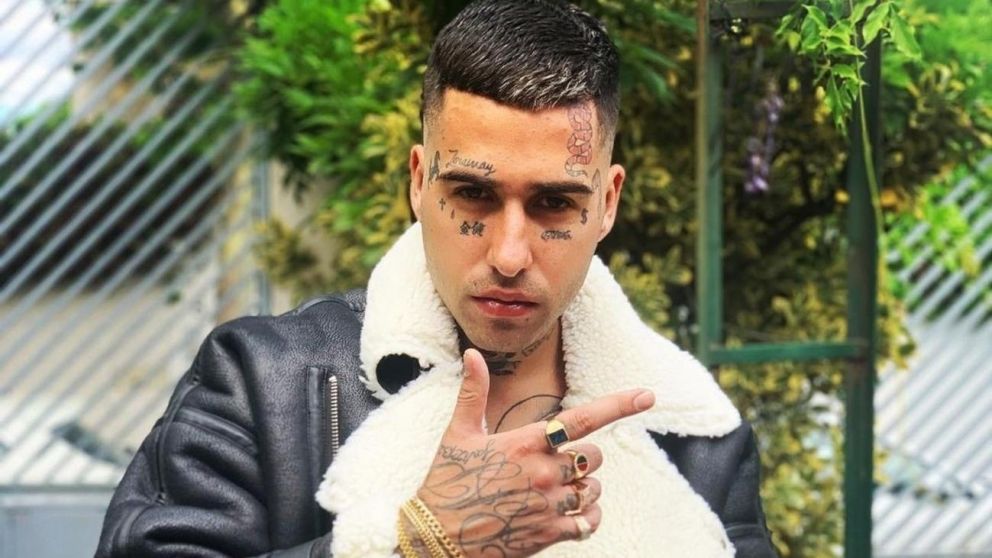 Zaramay se peleó con uno de sus fanáticos.