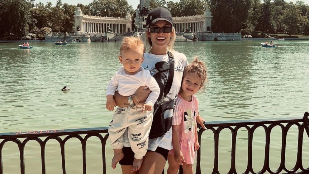 Camila Homs mostr� tiernas fotos de sus hijos. 