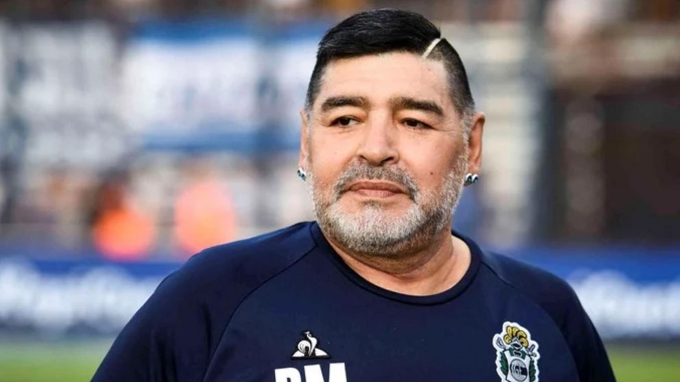 Sigue la disputa por la marca Diego Maradona.