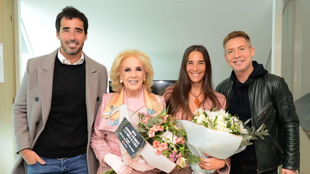 Mirtha Legrand emocionada por su regreso a la televisión.