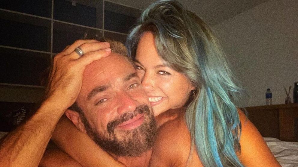 Flor Vigna se refirió a las escenas hot de Luciano Castro en "El primero de nosotros".