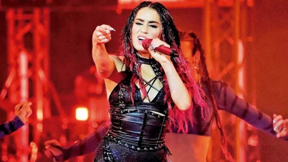 Lali Espósito termina de grabar "La Voz Argentina".