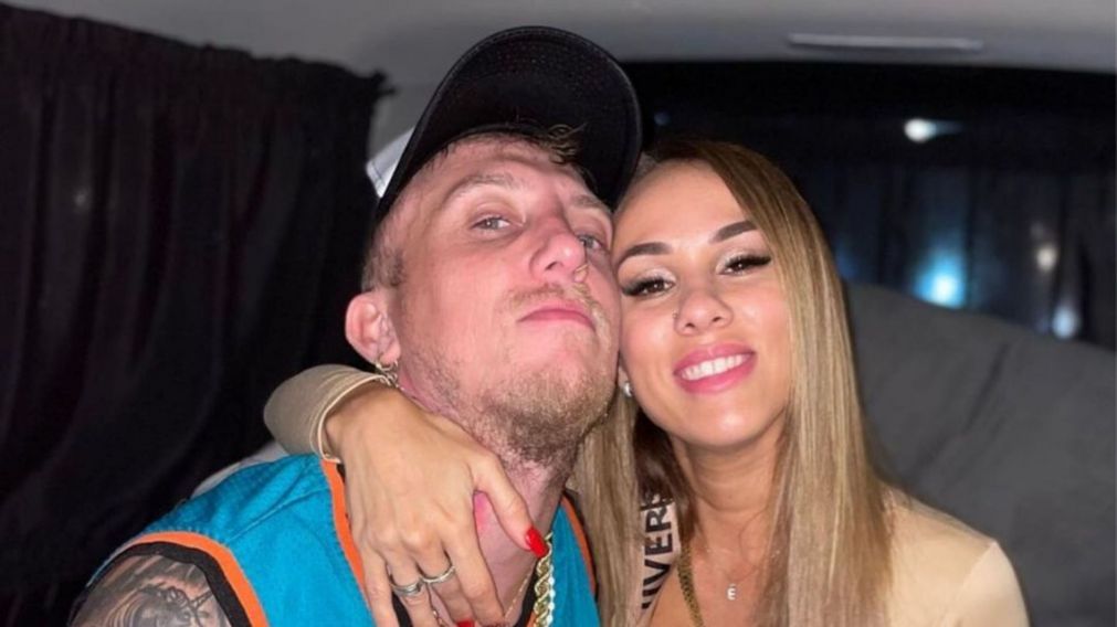 El Polaco y Barby Silenzi se mostraron muy enamorados en las redes.