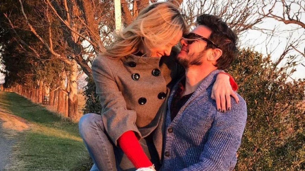 El cantante ya está conviviendo con Prandi, y se llevan genial con los hijos de ambos.