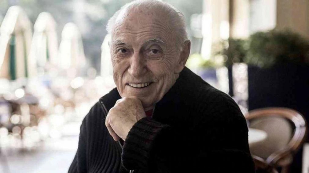 Cacho Fontana fue nuevamente internado por neumonía.