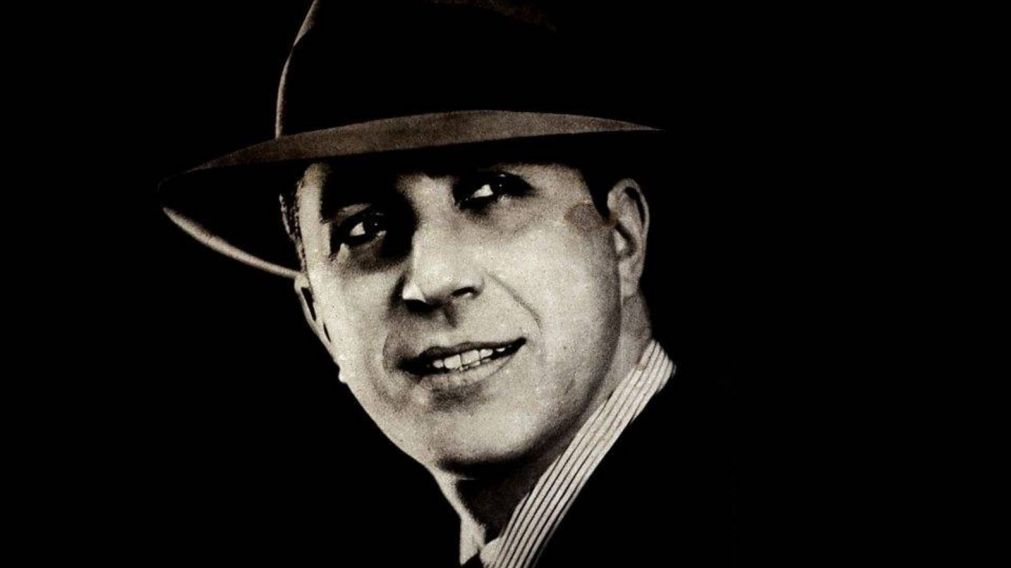 Las Tragedias de los Famosos: Carlos Gardel.