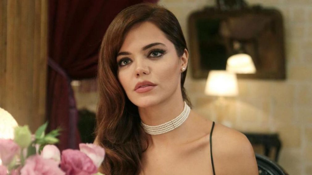 Hilal Altnbilek de "Züleyha" acumula más de un millón de seguidores en Instagram.
