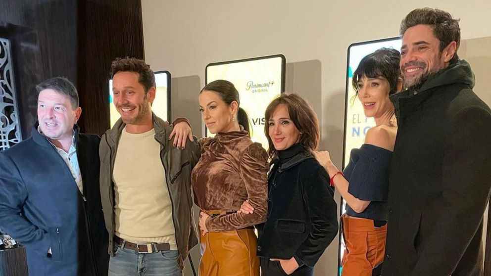 Los protagonistas de "El primero de nosotros" celebraron el final de la serie.