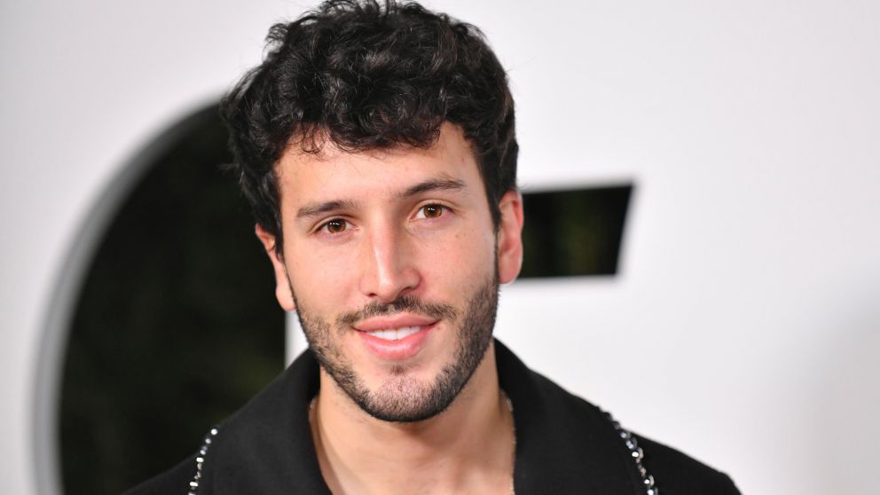 Sebastián Yatra promocionó su nueva canción de una forma particular.