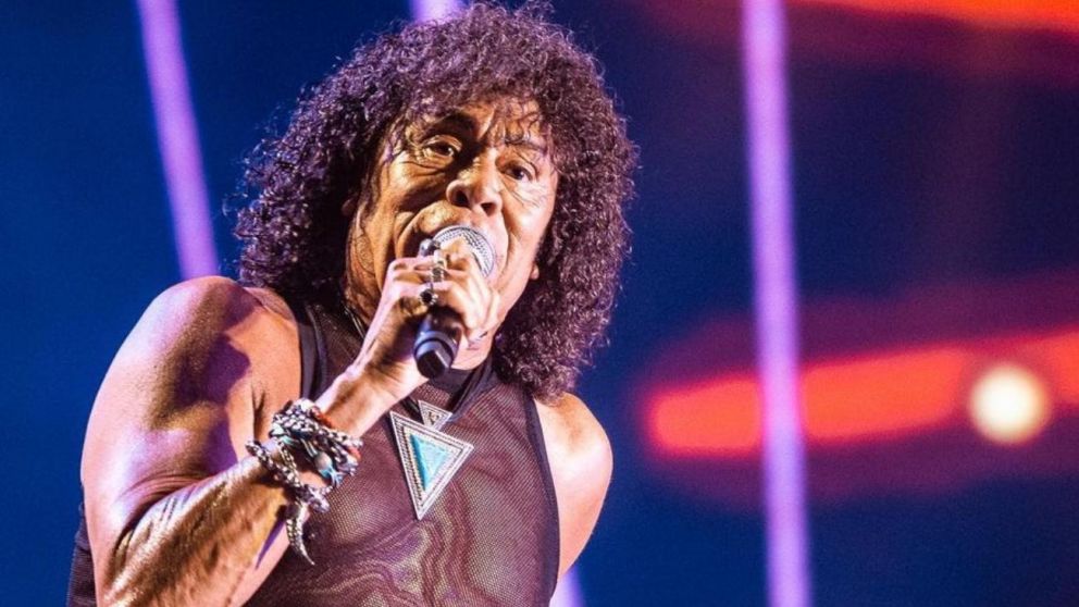 La Mona Jiménez se presentará en el Obelisco porteño.