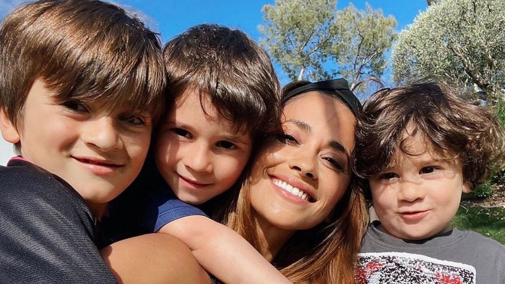 Antonela Roccuzzo protagonizó un incómodo momento en París junto a un fanático.