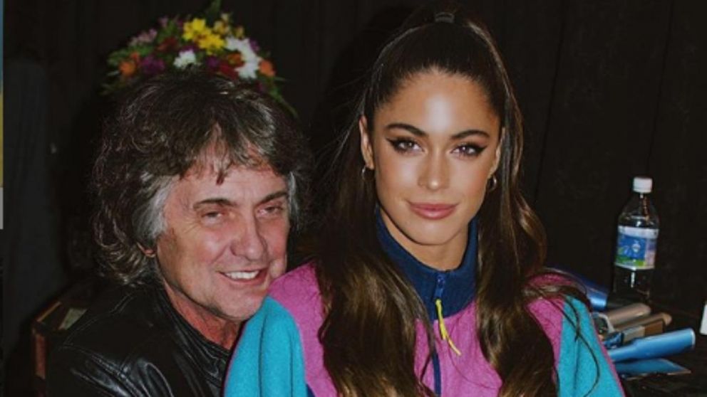 El padre de Tini Stoessel fue internado de urgencia.