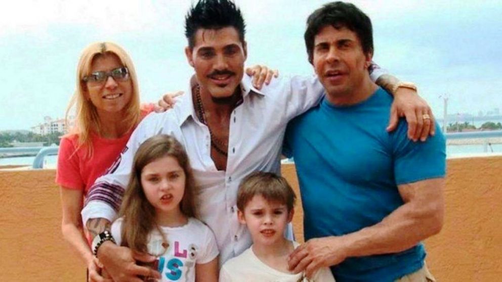 Cuando los chicos Fort eran aún niños, la familia estaba unida.