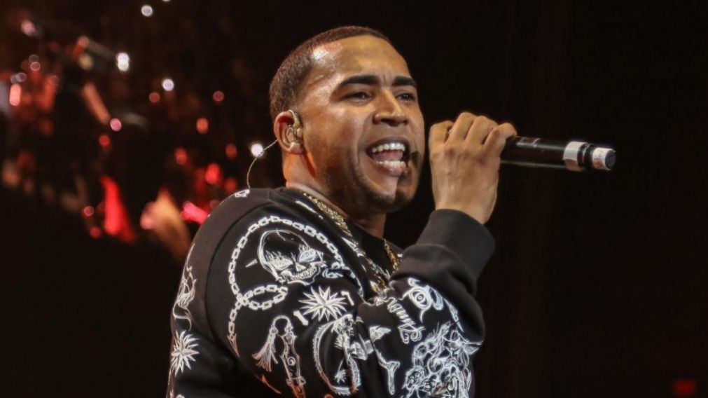¿Cómo reaccionó Don Omar luego de tener que parar un concierto porque el público no conocía uno de sus clásicos?