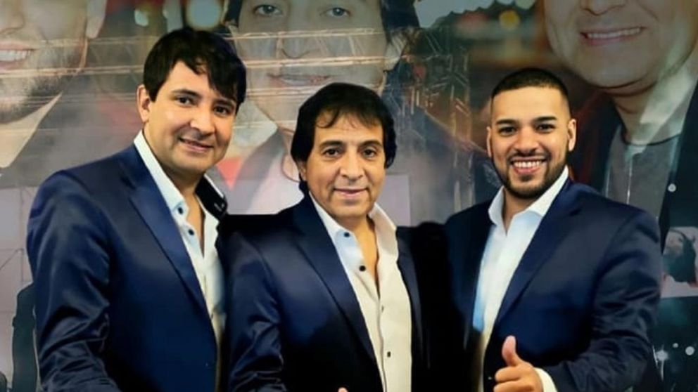 Los Agüero, grupo de cumbia santafesina creado por Marcelo, Ezequiel y Sergio Agüero.