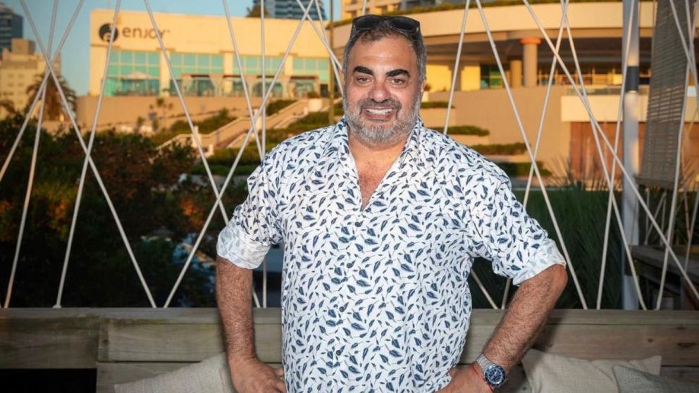 Roberto Moldavsky se prepara para importantes proyectos artísticos.