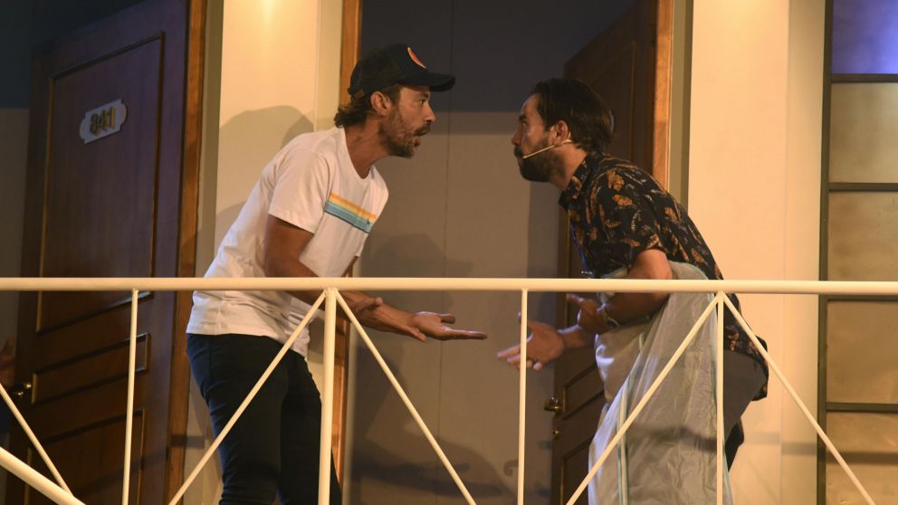 Pedro celebró la décima temporada en Villa Carlos Paz. Aquí, con Cachete Sierra.