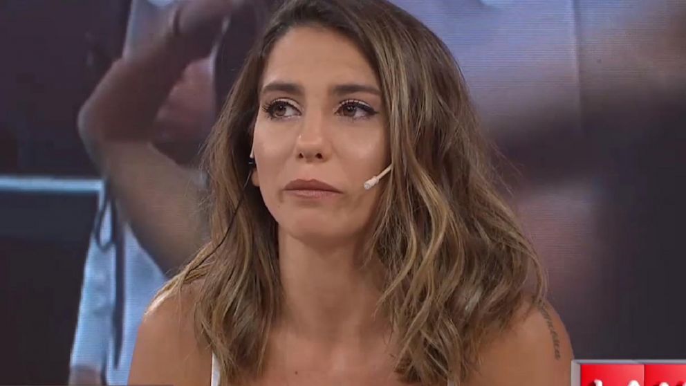 Cinthia Fernández vivió un tremendo improvisto en el baño.